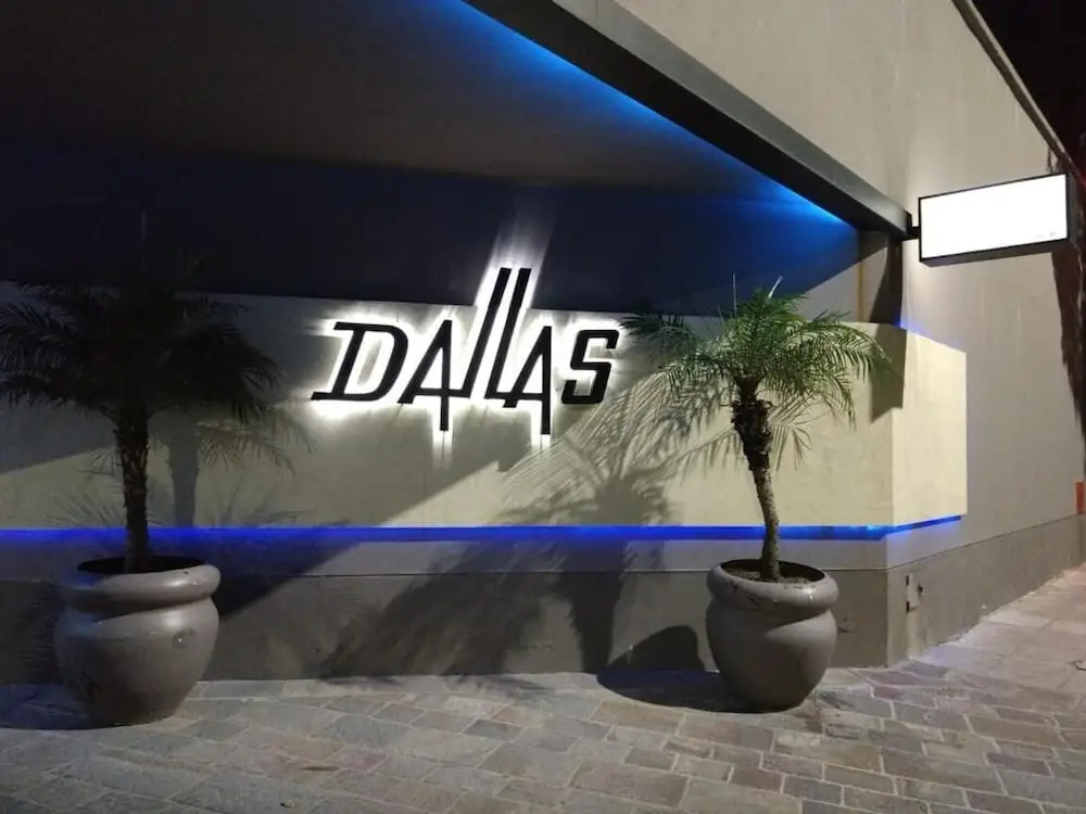 Dallas Hotel (Motel)