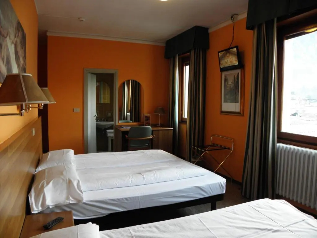 Hotel Corona - Chambres