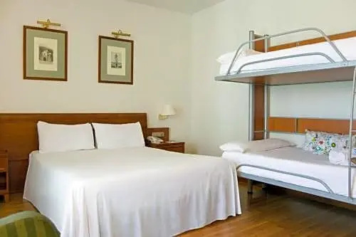 Zentral Gijón Rey Pelayo - Chambres