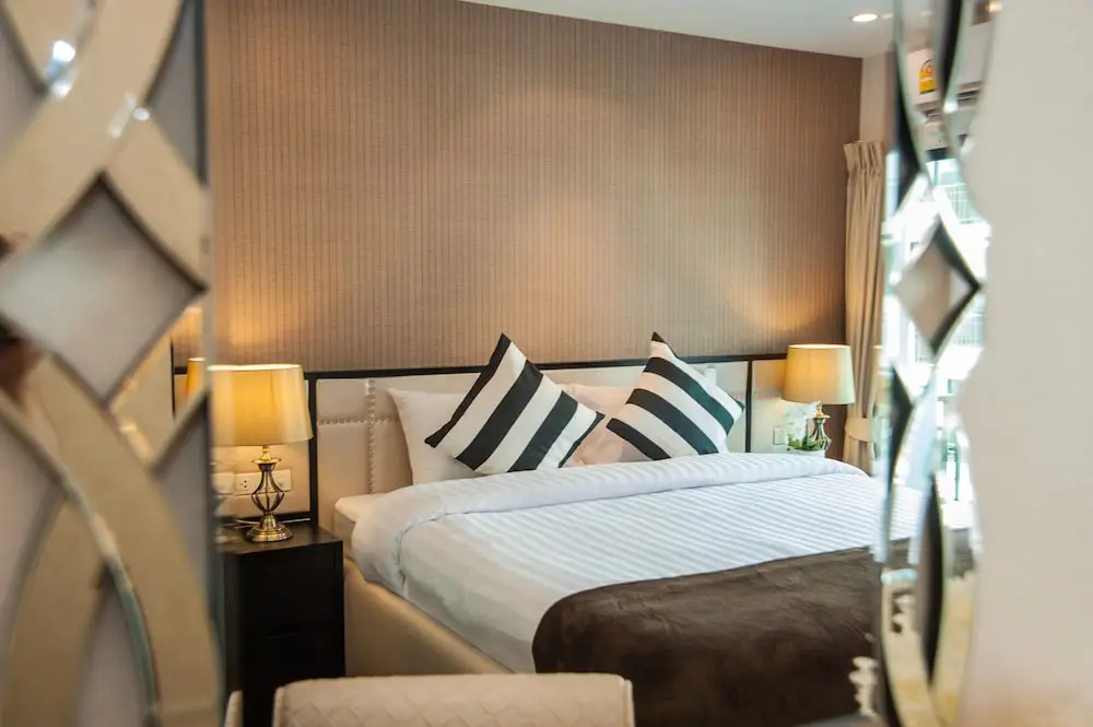 Двухместный номер Economy с балконом двуспальная кровать в The Title KR Beach Condotel Rawai Phuket