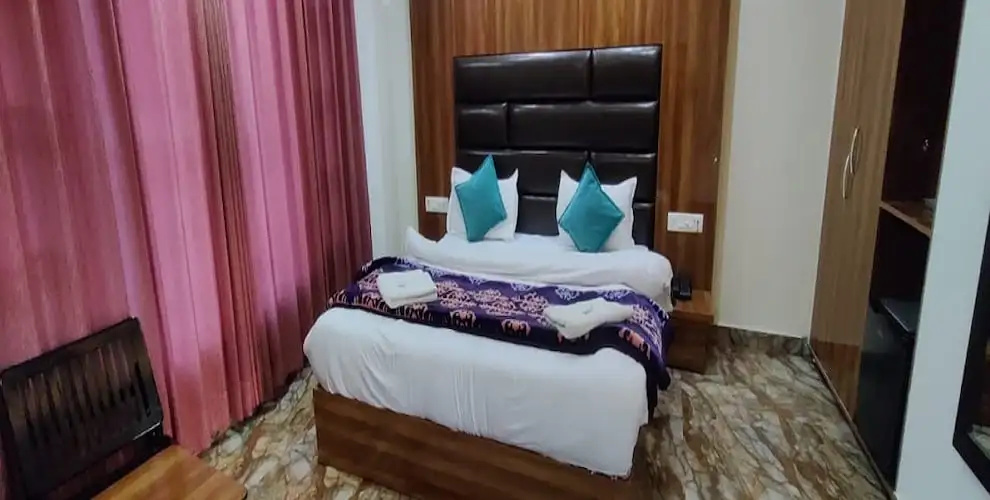 Premium room