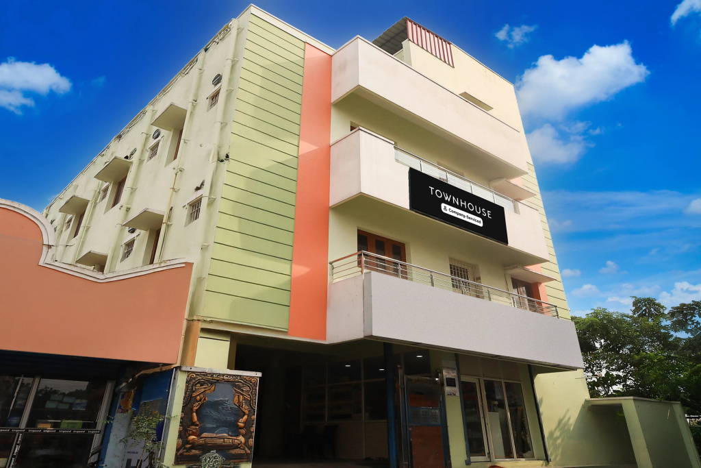 Townhouse Koyambedu Metro Station Chennai Formerly SR Residency
