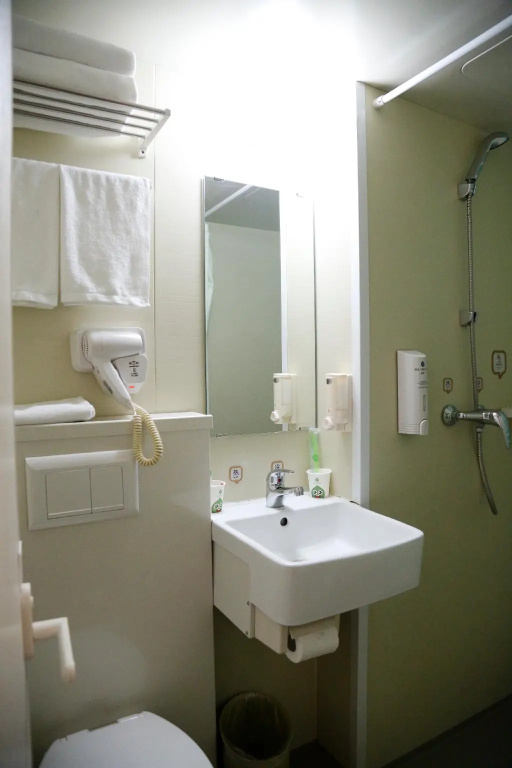 Standard Double room twin beds