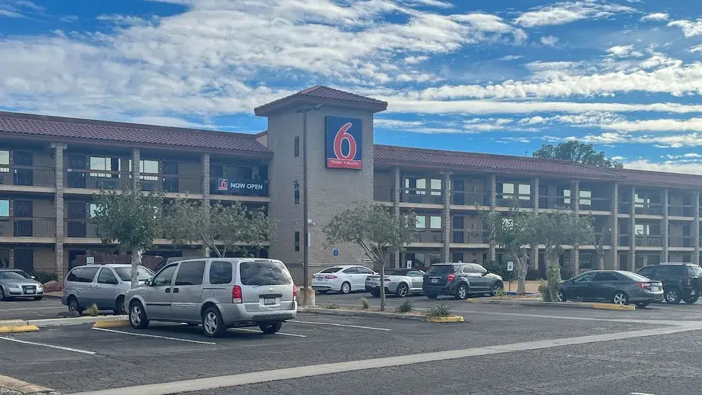 STUDIO 6 Victorville Green Tree Blvd