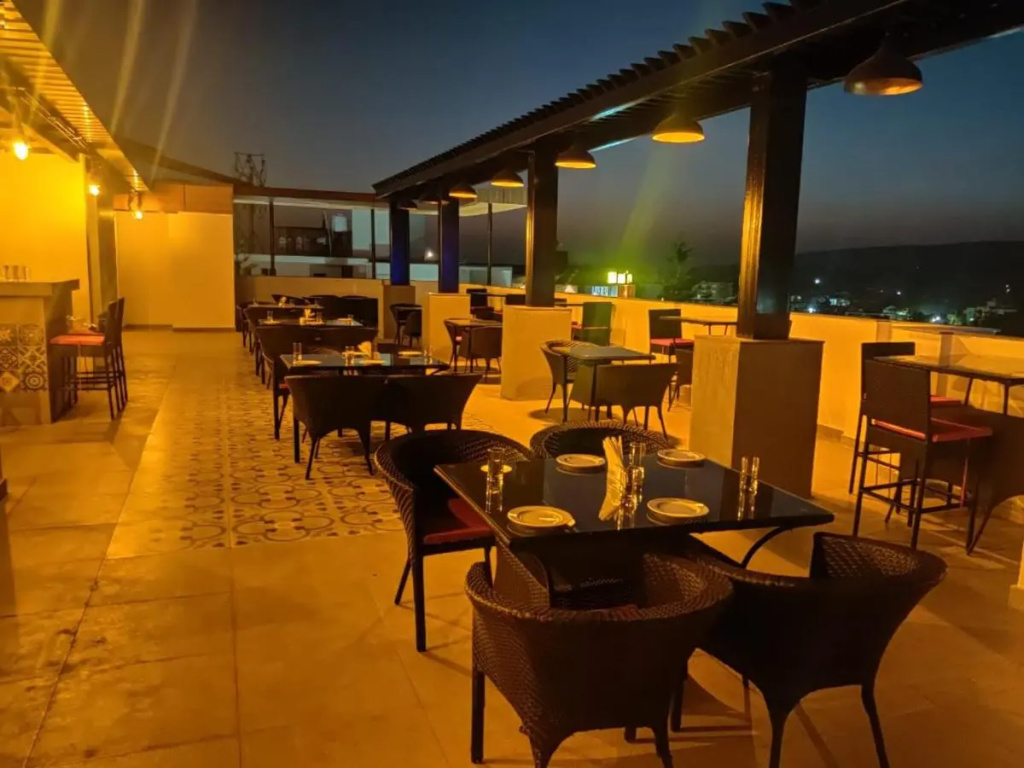 Hotel photo 16