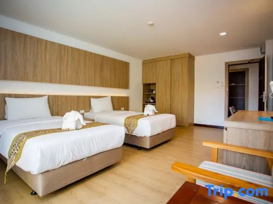 Двухместный номер Deluxe 2 отдельные кровати в Sea Paradise Hotel Sattahip