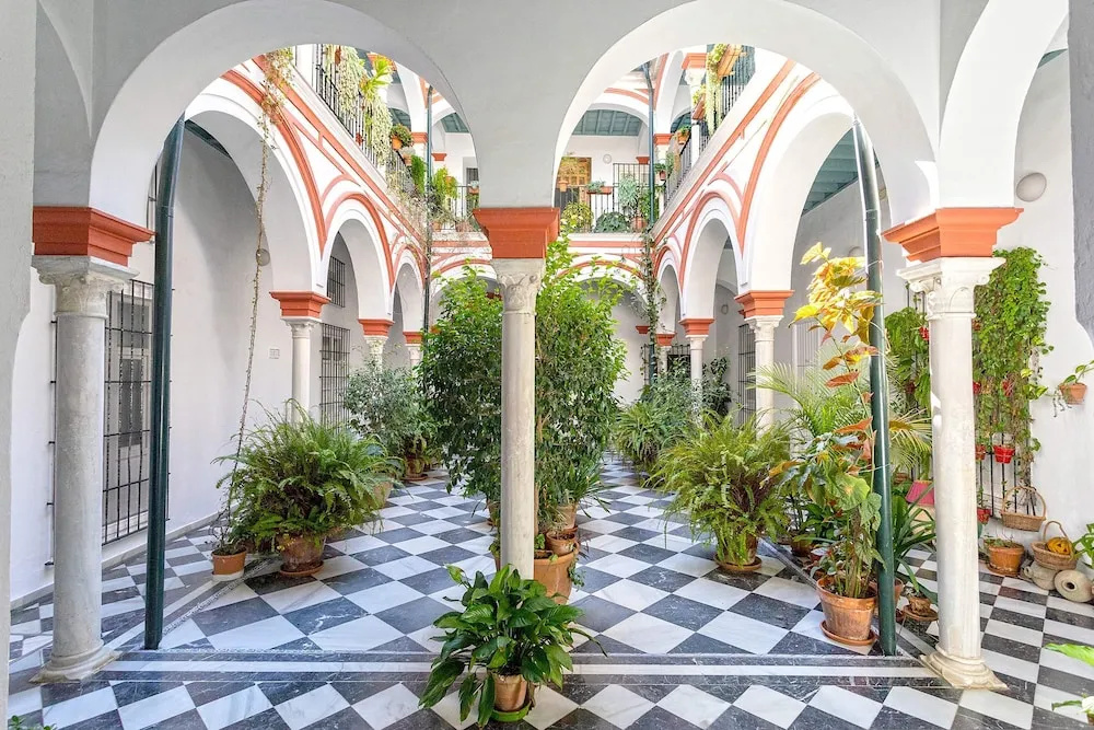 Luxury Apartament in Seville San Isidoro II