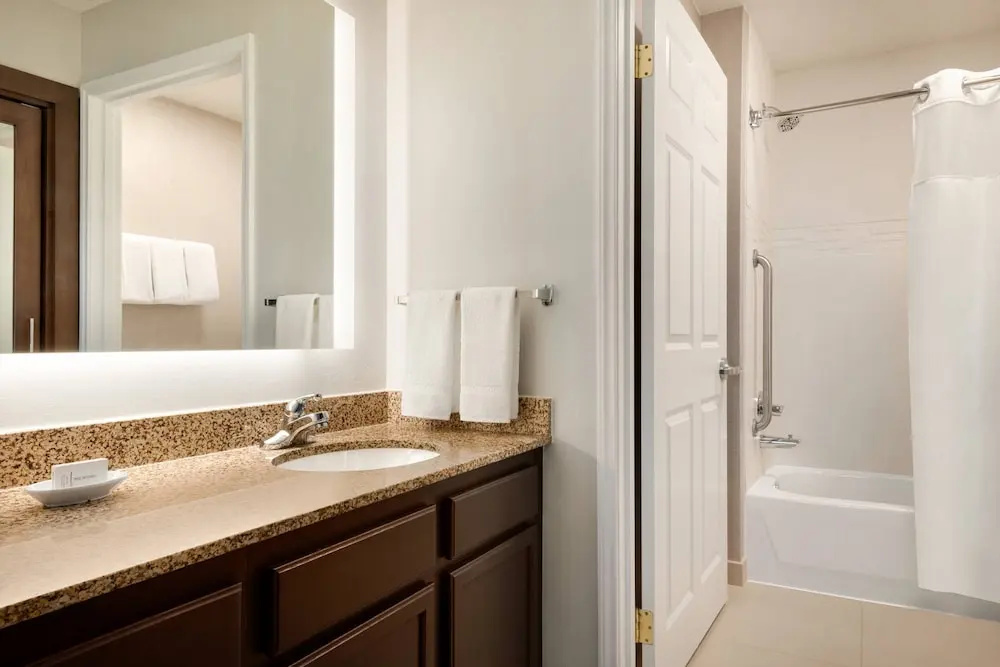 Residence Inn by Marriott West Springfield - Chambres