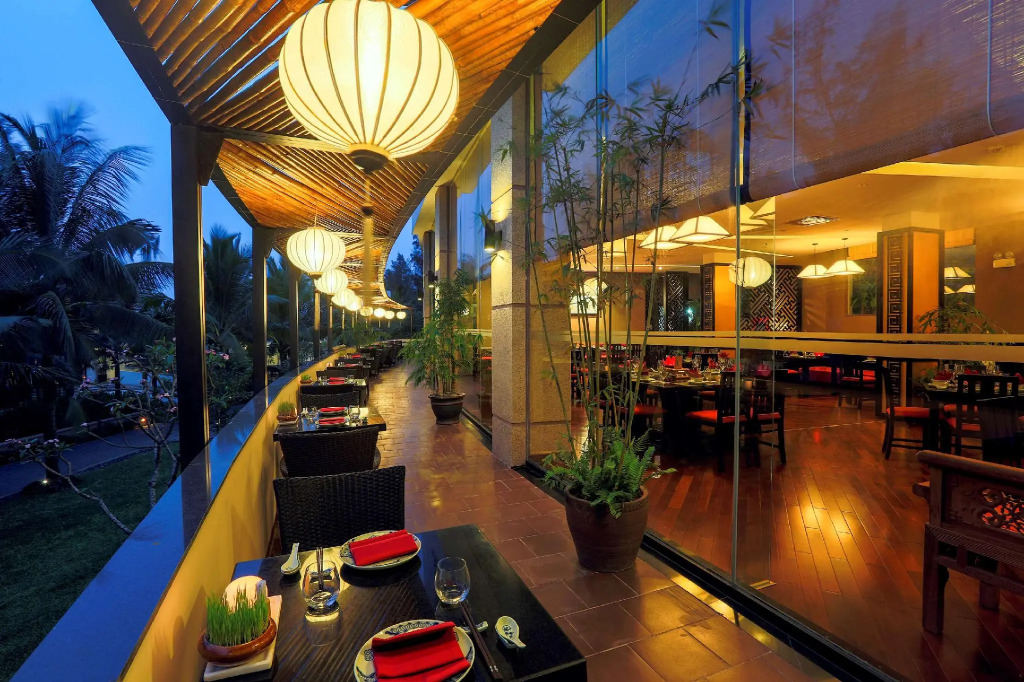 Melia Danang Beach Resort - фото 38