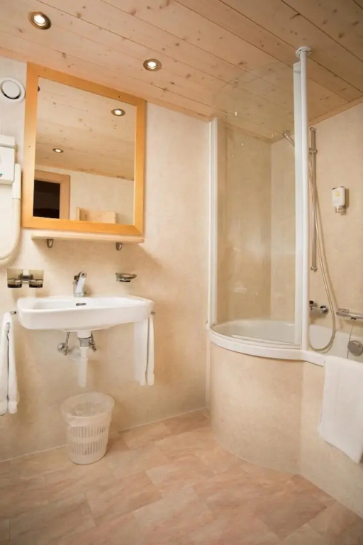 Hotel Suisse - Chambres