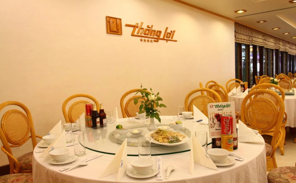 Food & Beverage