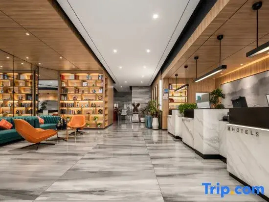 Hotel photo 12