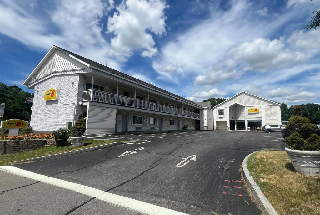 Super 8 by Wyndham Albany