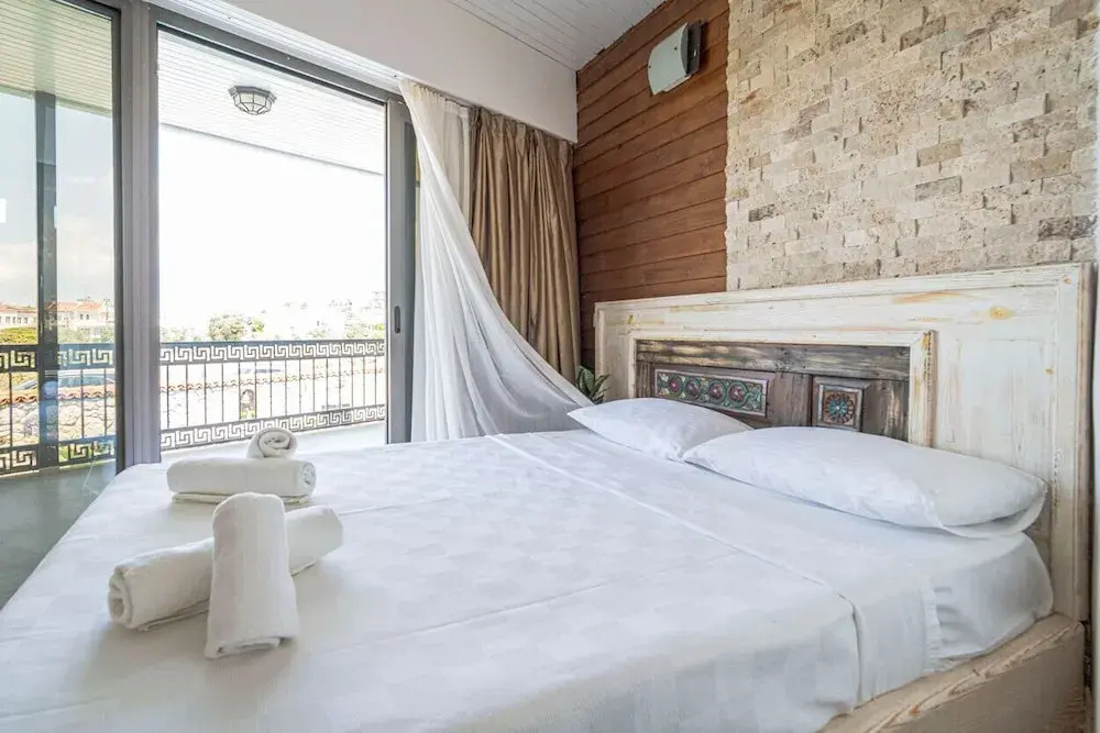 Economy Double room (full double bed)