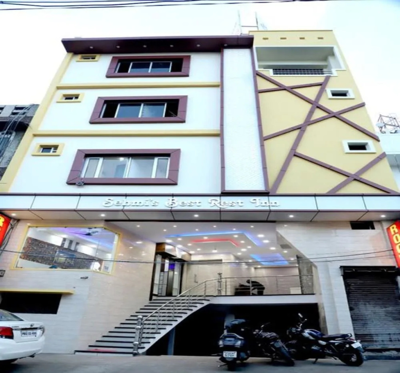 Hotel Sehmi's Best Rest Inn