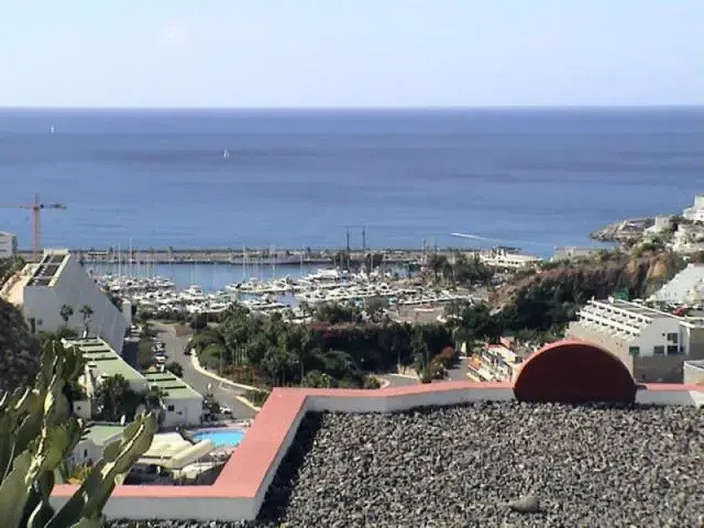 Beach & Waterfront