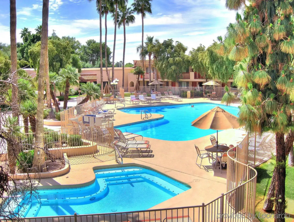 Dobson Ranch Inn & Suites LLC - Général