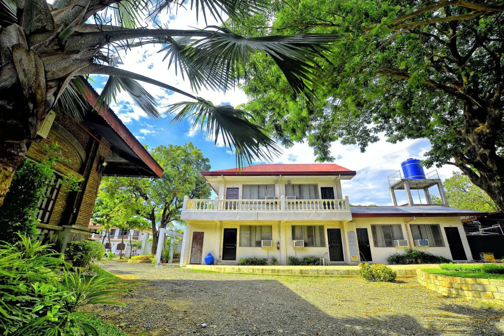 Hotel Ni Among