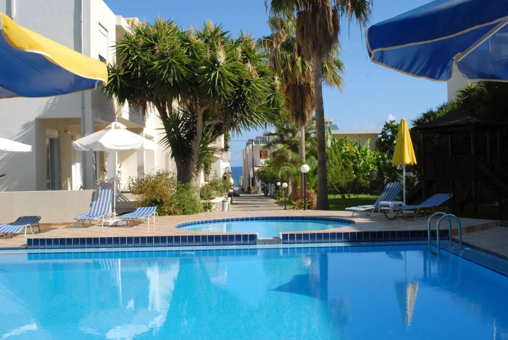 Hotel photo 12