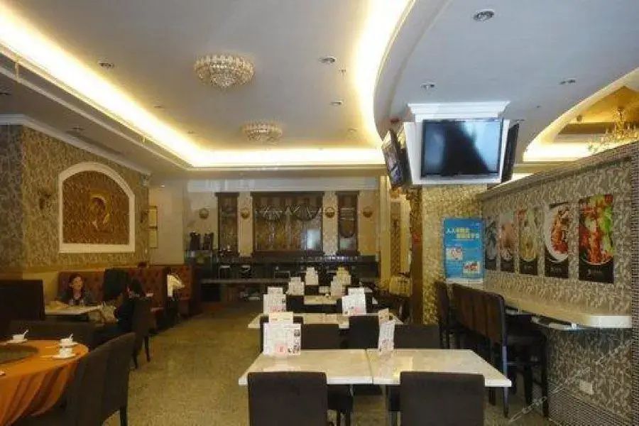 Food & Beverage