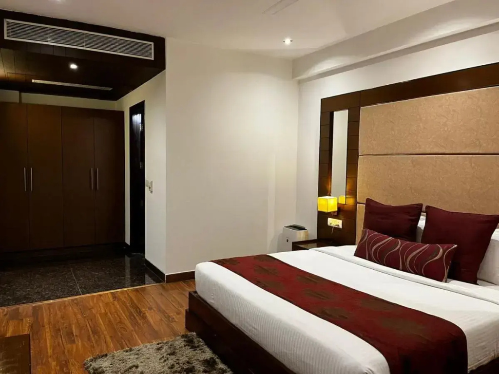 Hotel photo 12