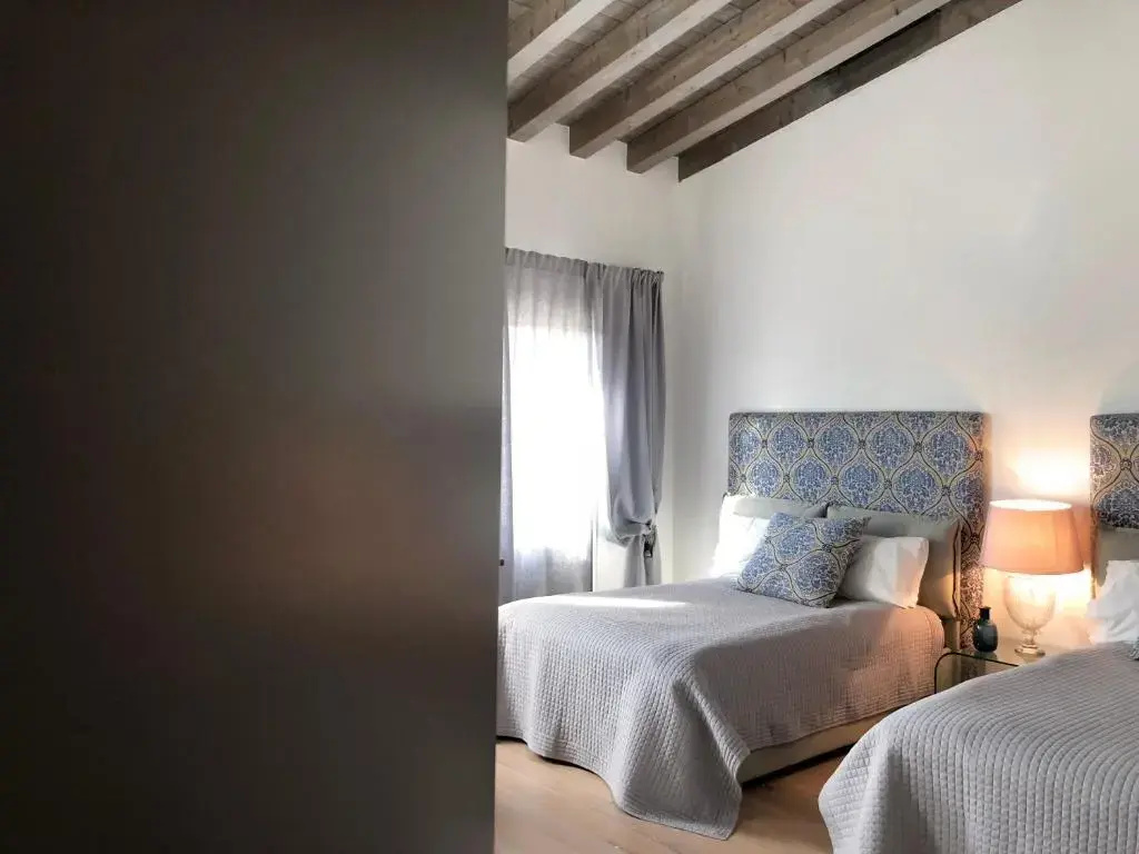 Junior Suite with balcony and with view