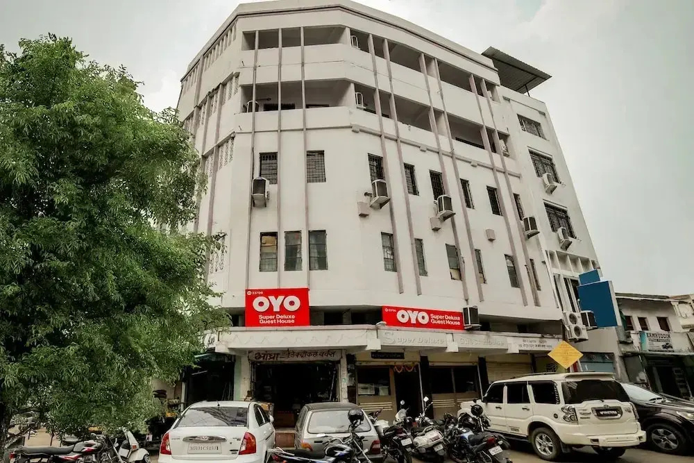Anuj Guest House by OYO Rooms