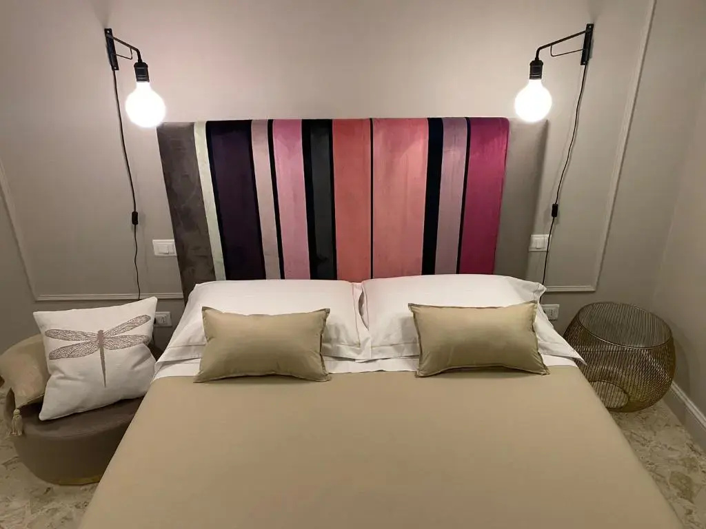 Standard Double room with balcony (full double bed)