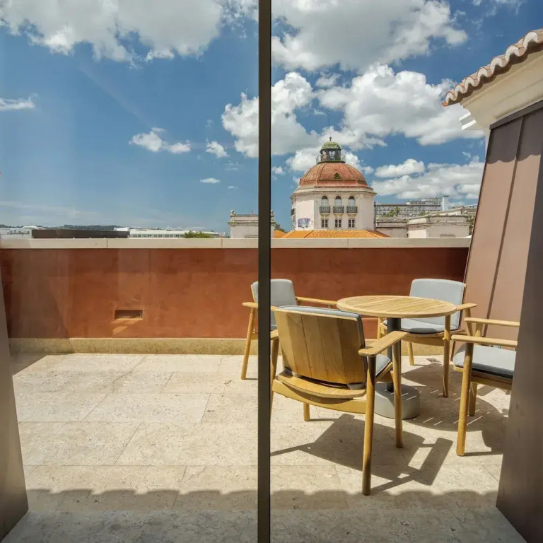 Studio with balcony