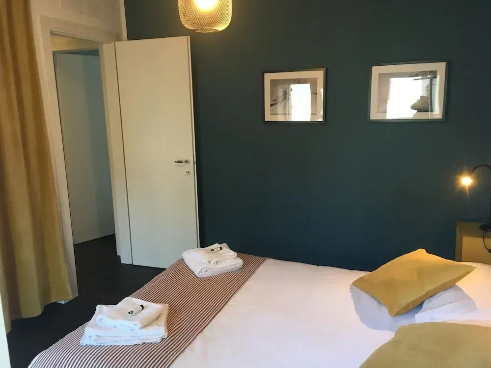 2 Bedrooms Apartment with balcony