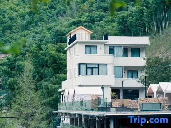 Anji Forest Deep Stream BBQ Coffee Homestay