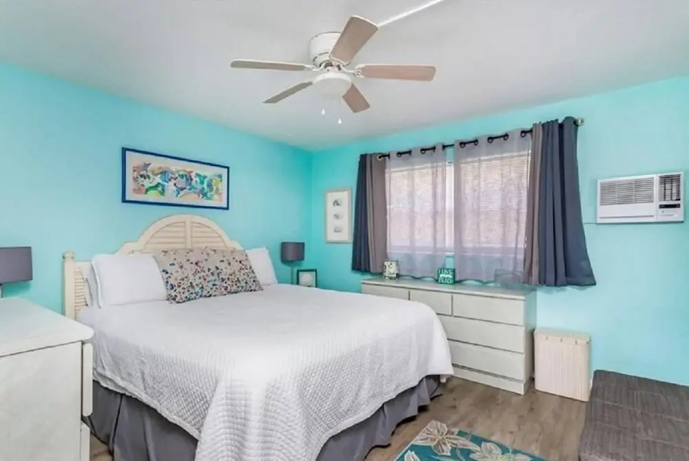 Mid Mari - Gorgeous Nautical Condo Near Beach, Shops & Restaurants- Condo 105