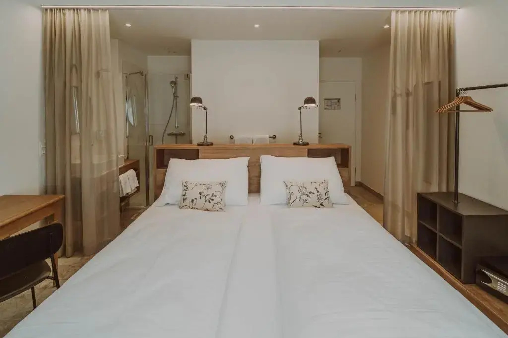 Standard Double Family room (full double bed)