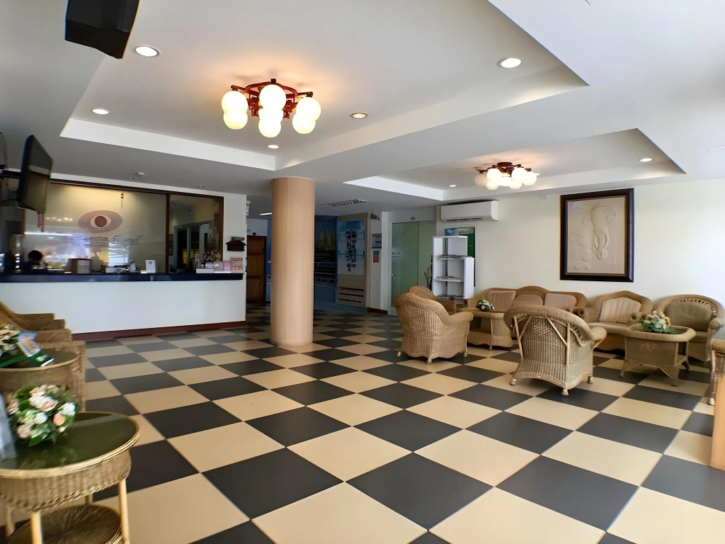 Hotel photo 12