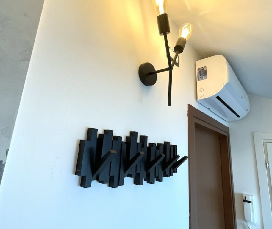 Economy Studio