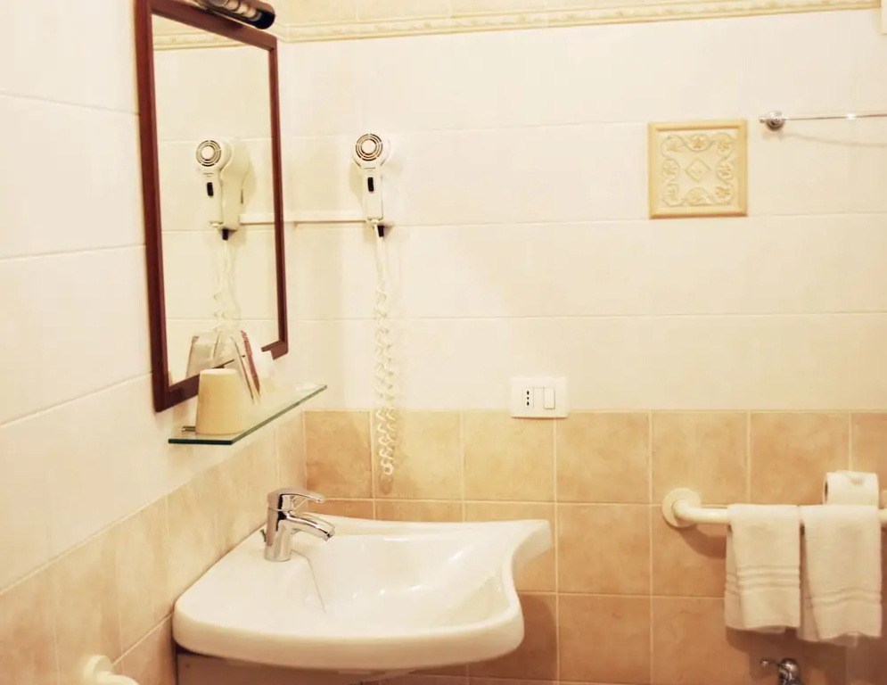 Greta Rooms Hotel - Général