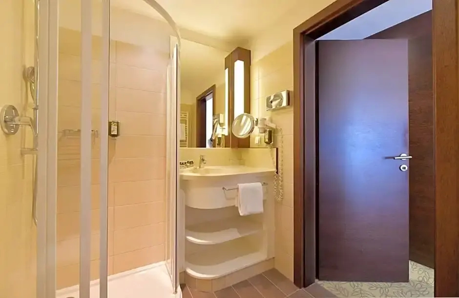 Classic room with balcony