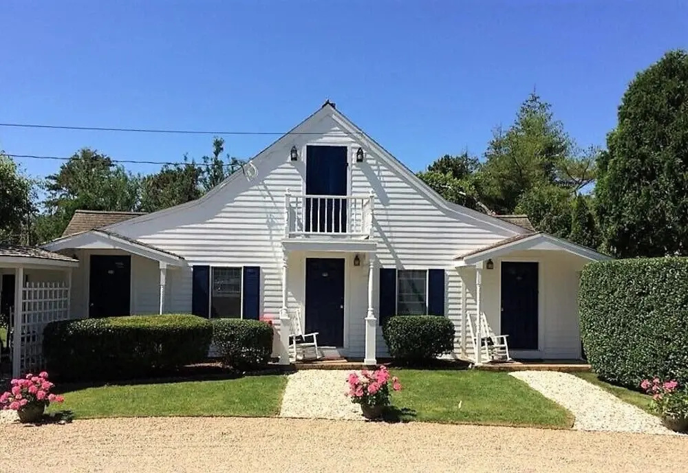 Carriage House Inn - фото 24