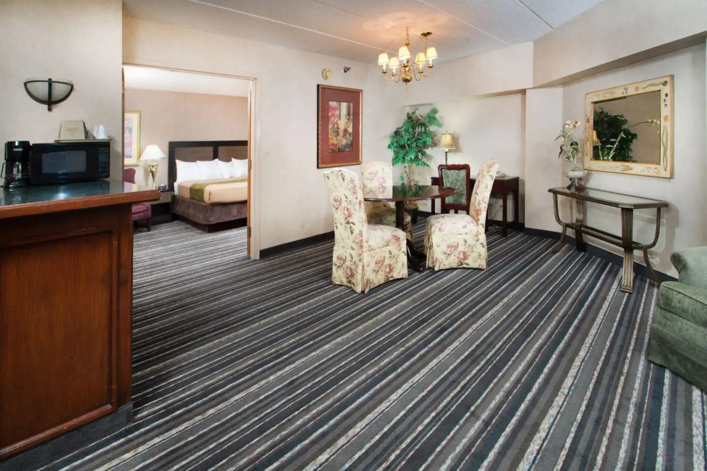 Crossroads Hotel at Huron Event Center — фото 6