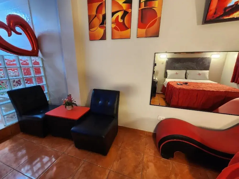 Comfort room