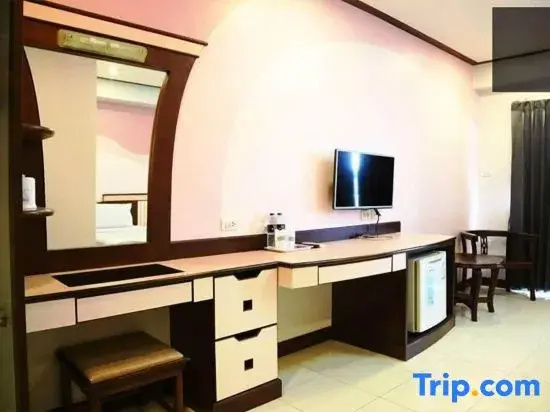 Wangburapa Grand Hotel - Chambres