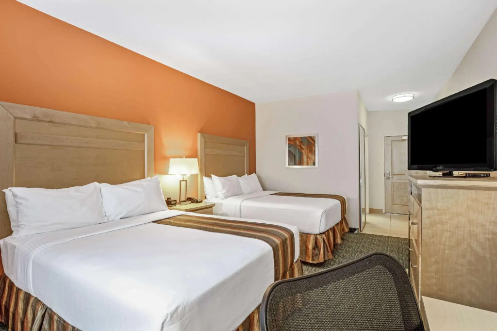 La Quinta Inn & Suites by Wyndham Grand Forks - Chambres