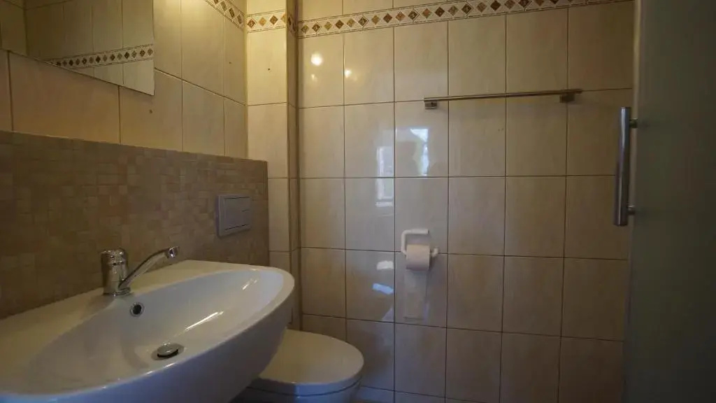 Standard Triple room with balcony