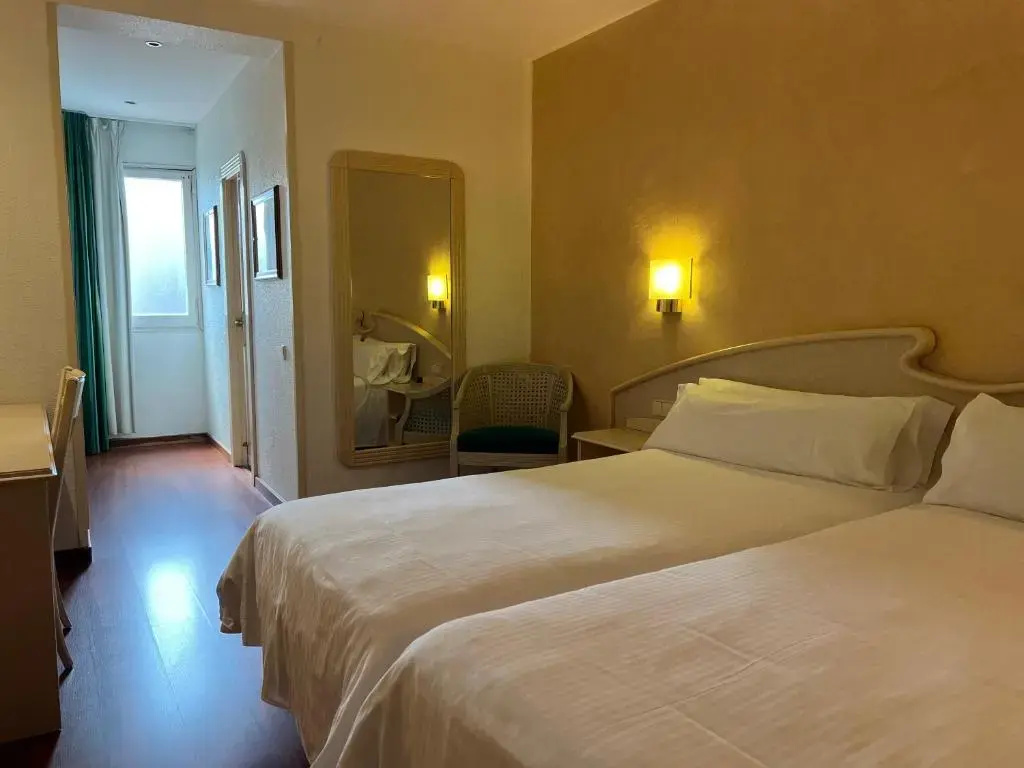 Hotel Lleo - Chambres