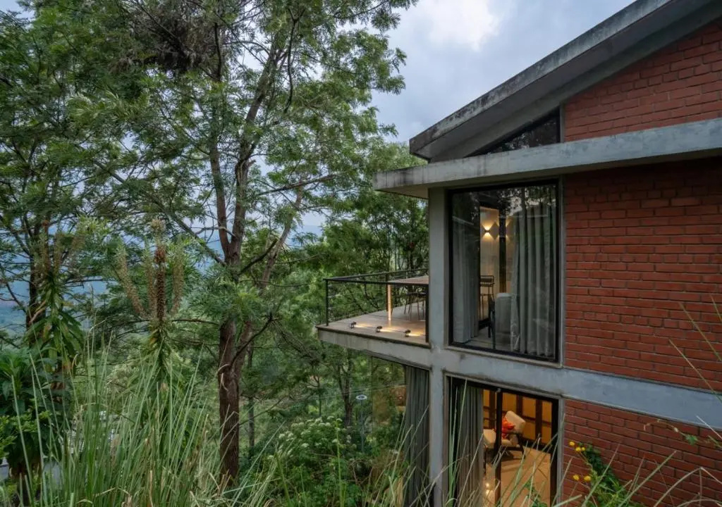 LohonoStays Villa Amani 8B