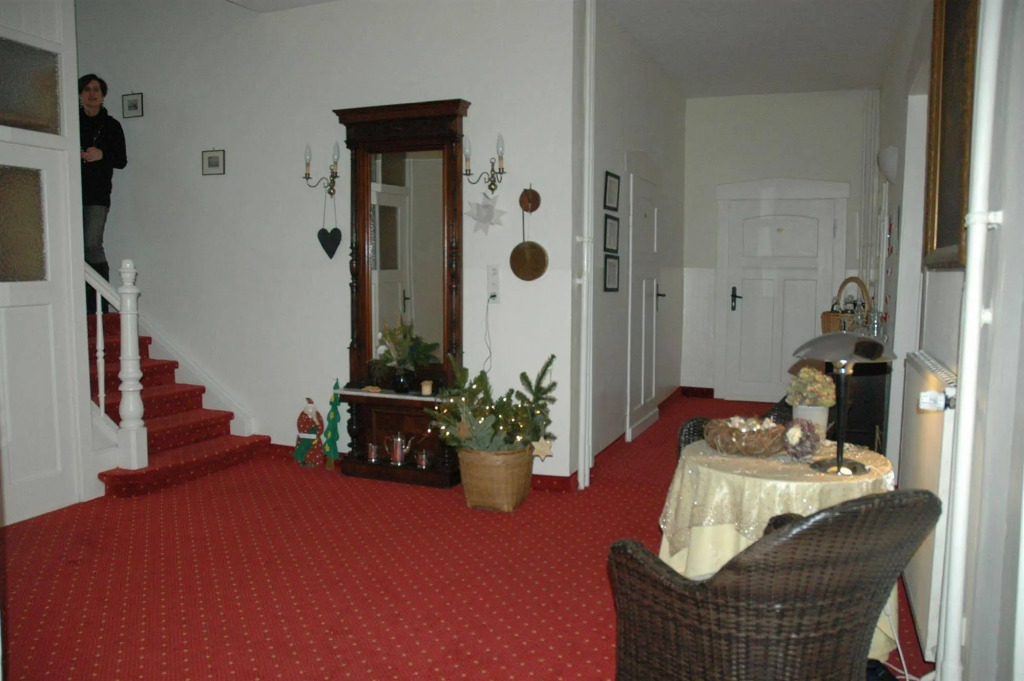 Image 32