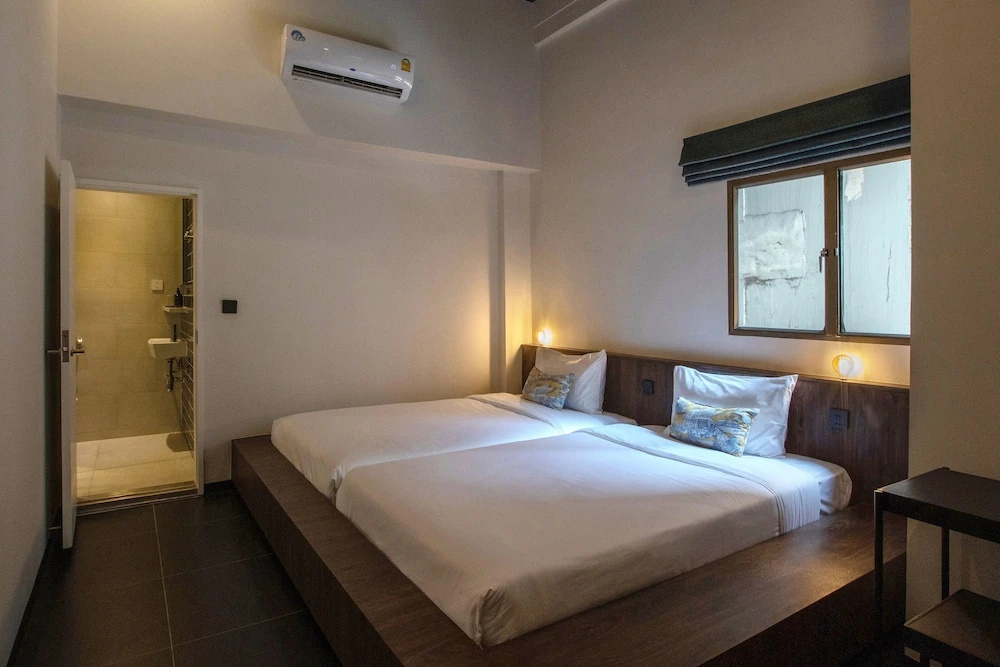 Standard Double room (twin beds)