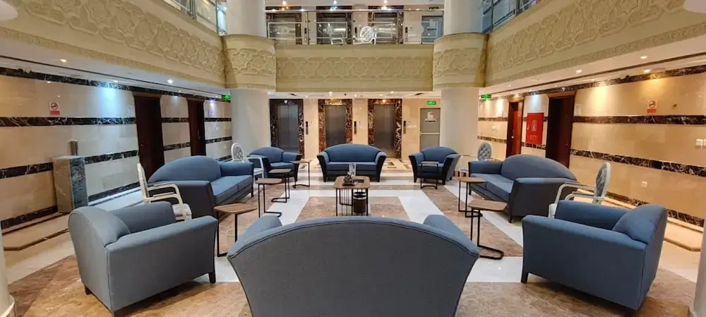 Moro Global Gold Al Aziziyah Hotel