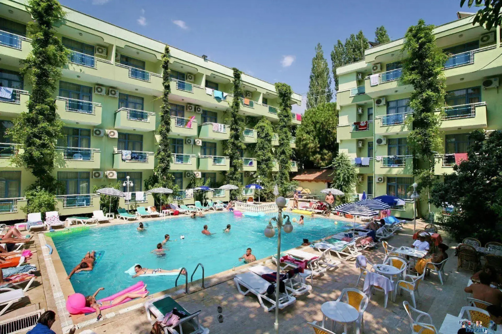 Hotel photo 8