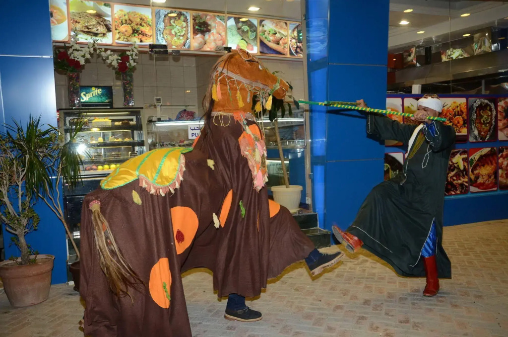 Continental Suite Farwaniya - фото 17